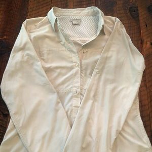 Exofficio ivory shirt small (4-6)